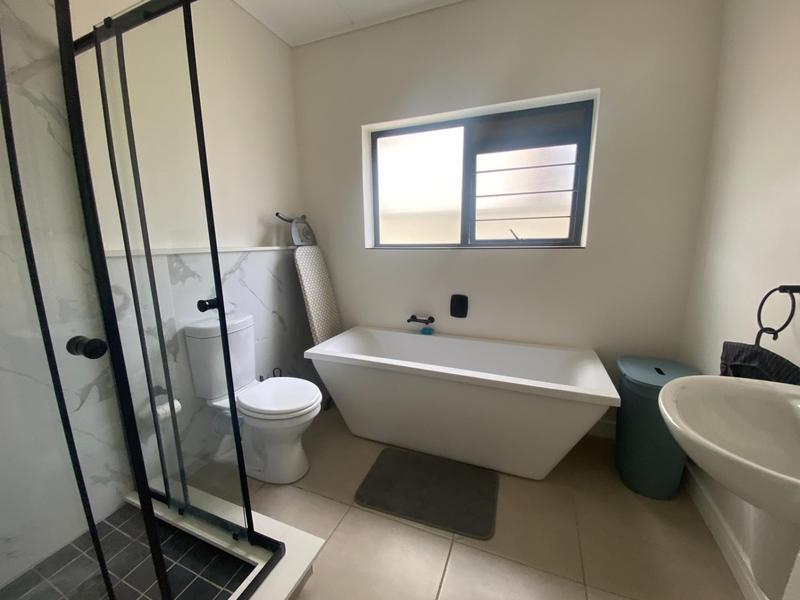 To Let 3 Bedroom Property for Rent in Richwood Western Cape